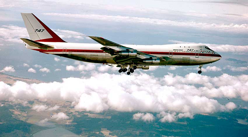 Bodas de Oro del Boeing B-747