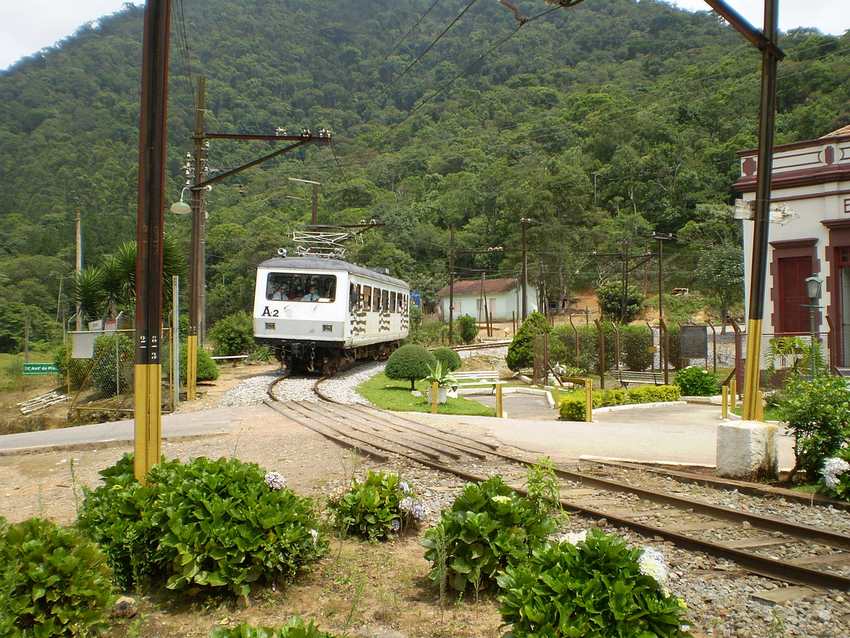 ferrocarril en brasil