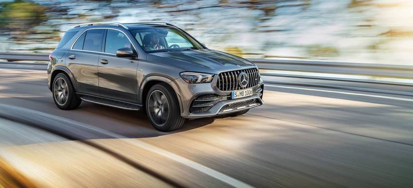 Mercedes-AMG GLE 53 4MATIC+ a toda velocidad