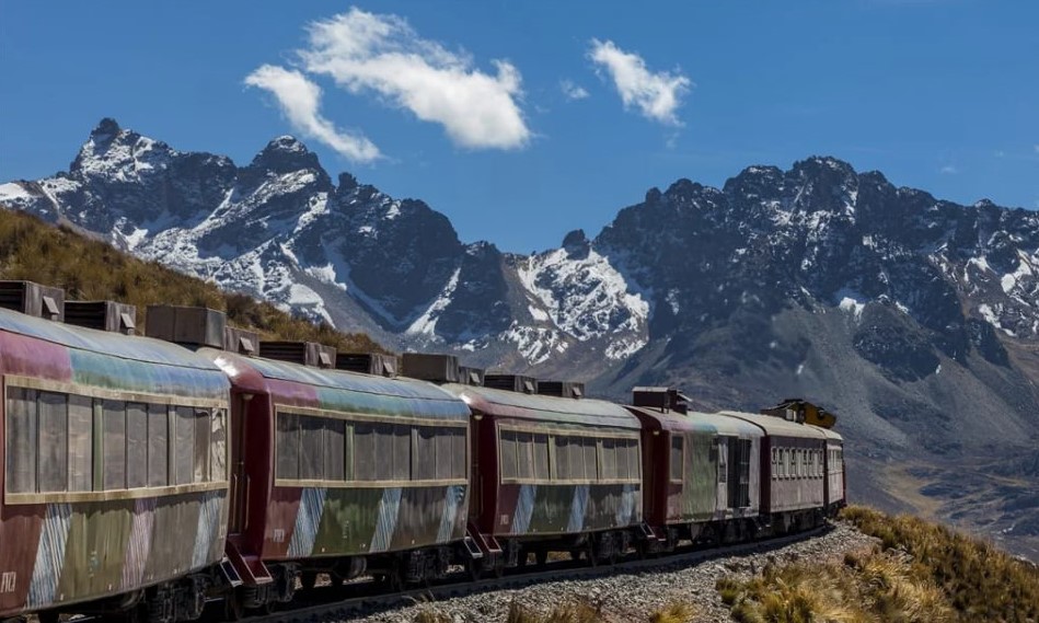 Ferrovías Central, Perú