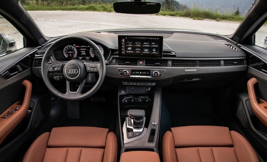 Audi quattro interior