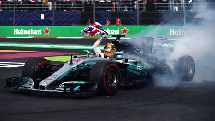 Hamilton se corona rey de la Fórmula 1 por cuarta vez