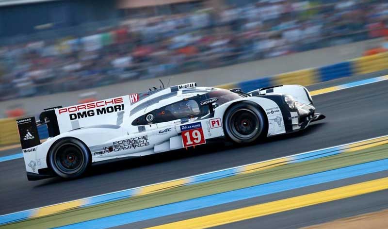 24 Horas de Le Mans 2015: Porsche gana, Audi tercero y Toyota salva el honor