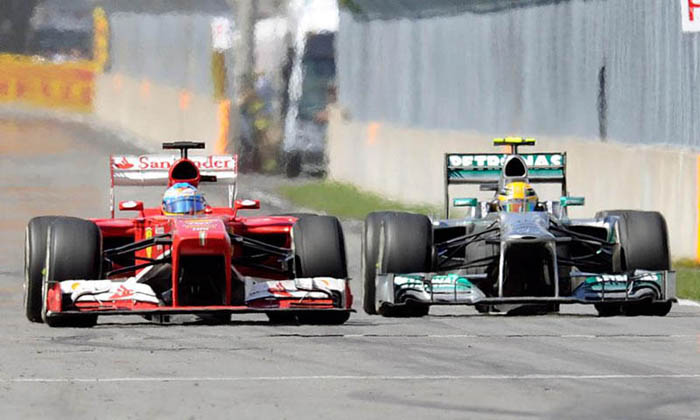 Mercedes domina, Ferrari no muestra todo su poder