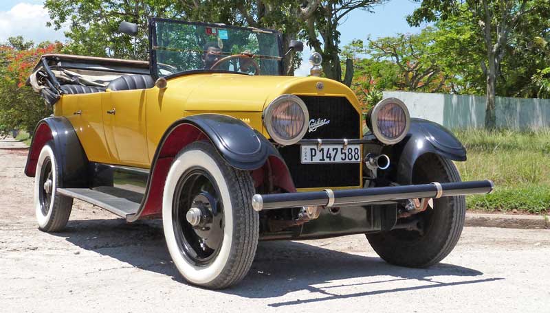 Un Cadillac 1924 en La Habana. ¡Alucinante!