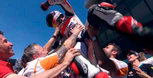 Márquez arrasa en Le Mans y suma su quinto triunfo consecutivo