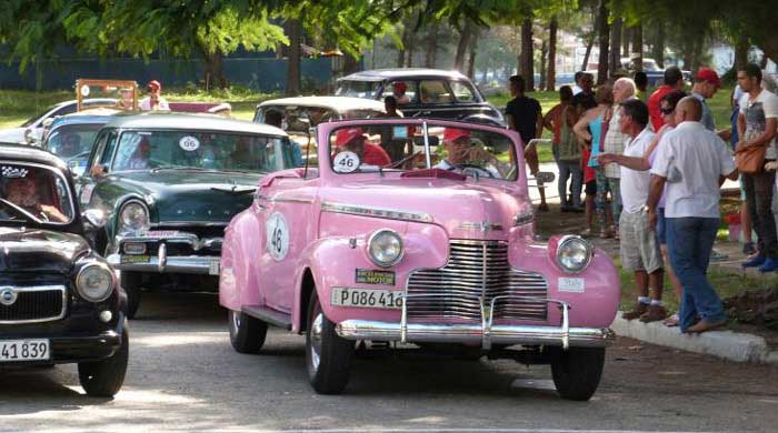 X Rally “A lo Cubano”: ¡Verano y Autos Clásicos a tope en La Habana!