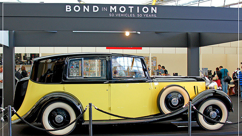 Los autos de James Bond celebran su 50 aniversario