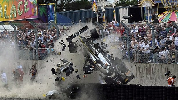 McNish sobrevive a un escalofriante accidente en Le Mans