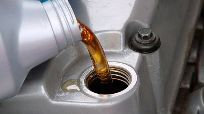 5 mitos sobre el aceite del motor