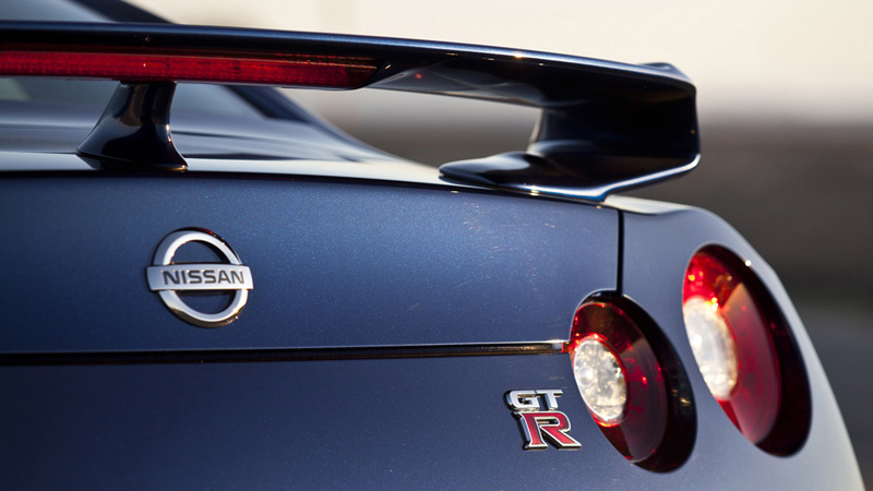 Nissan GT-R 2012, el azote de los grandes