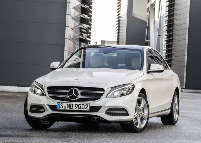 Mercedes-Benz acelera sus ventas hasta junio