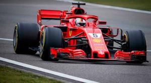Vettel con su F1 Ferrari
