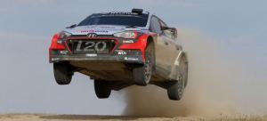 Hyundai se lleva el Rally de Cerdeña 