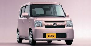 Toyota lanza su primer “minicoche” en Japón