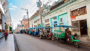 Triciclos Moto Taxis chinos en las ciudades 