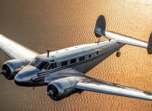 Beechcraft 18 3NM