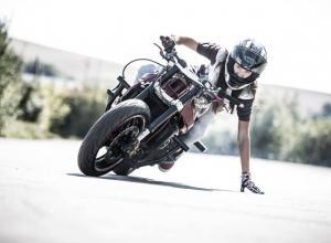 Sarah Lezito Sarah Lezito, la reina del stunt