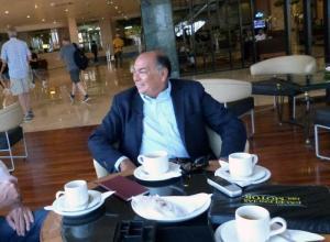 Sr. Antonio Pérez Garibay Antonio “Toño” Pérez: “El mundo cambia con gente loca”