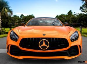 Mercedes y Renntech liberan la Bestia Naranja Mercedes y Renntech liberan la Bestia Naranja