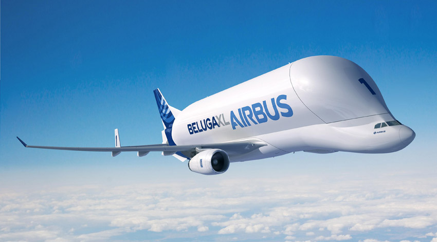 El primer A-330-600ST “Beluga XL” sale de la planta de ensamblaje