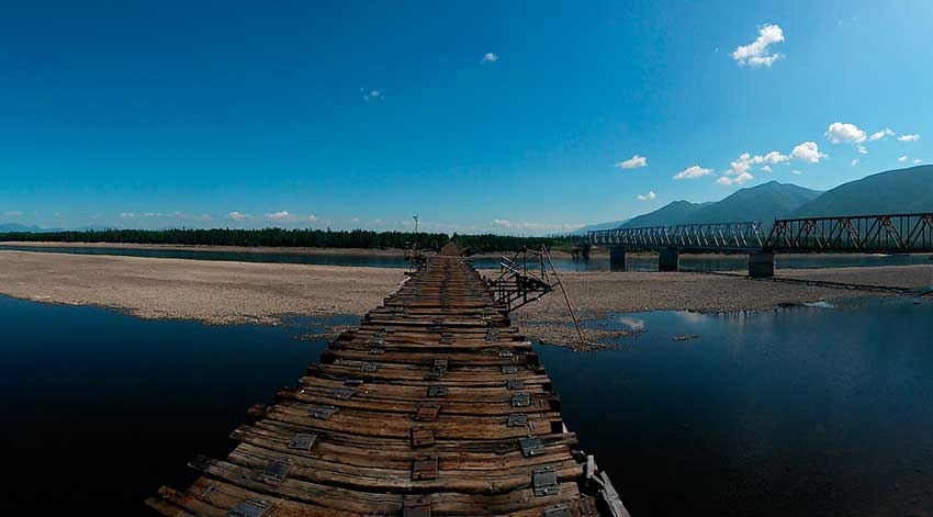 Puente Kuandisnsky, sobre el río Vitim