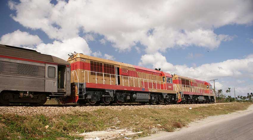 Cienfuegos y la línea ferroviaria