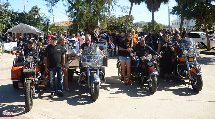 “Harlistas Cubanos” en Varadero junto a Excelencias del motor