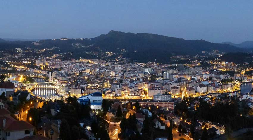 Pontevedra de noche