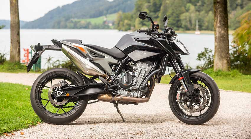 KTM 890 Duke R