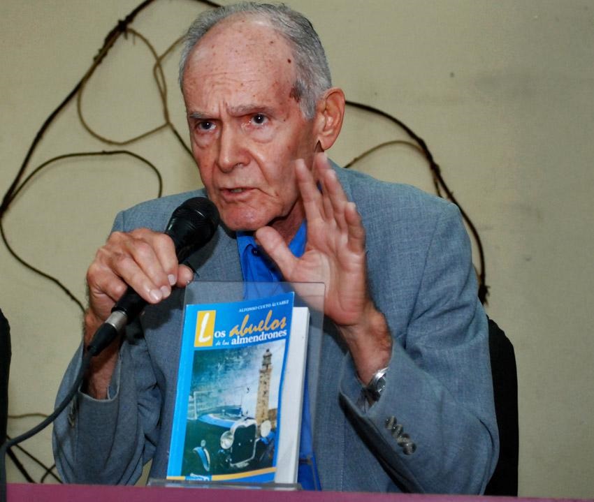 El abuelo de los Almendrones