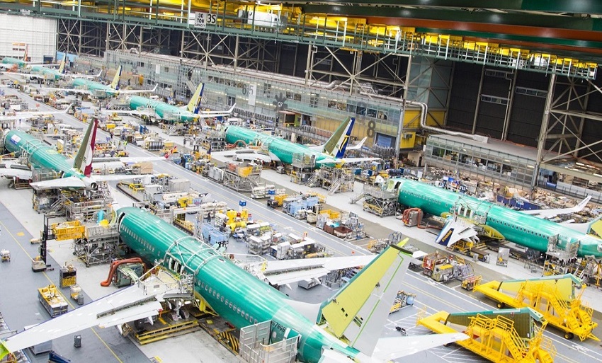 La puesta en tierra de todos los B-737MAX provocó que Boeing disminuyera la fabricación de mensual de 52 aeronaves a 42.