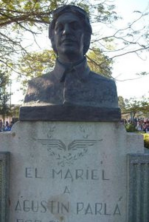 Monumento a Agustín Parla