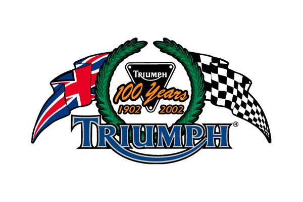 Logo conmemorativo de los 100 años de la marca Triumph