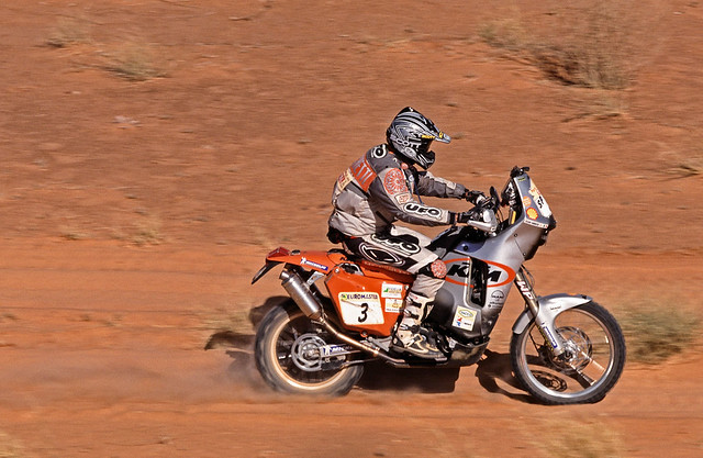 Fallece Fabrizio Meoni, piloto de motociclismo de rally raid