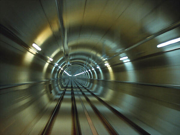 inaugura el túnel Seikan