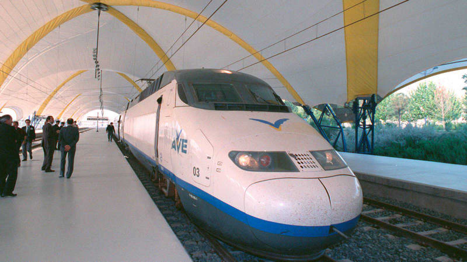 línea de alta velocidad Madrid-Sevilla y los servicios AVE