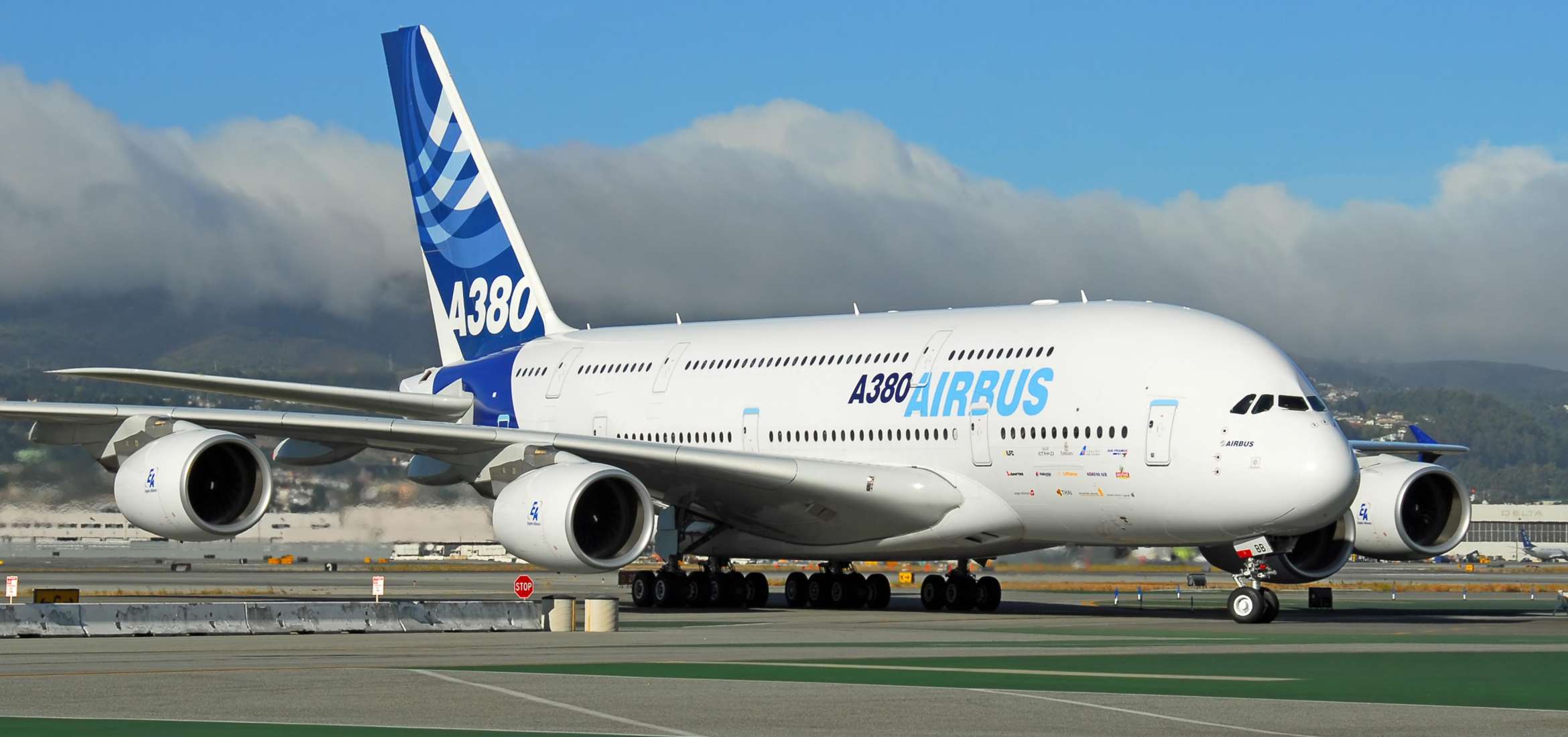 Airbus A-380