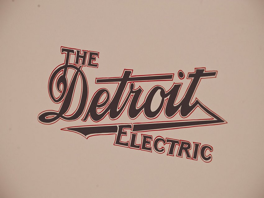 Detroit Electric Logo