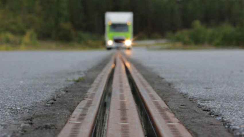 Primera carretera eléctrica en Suecia