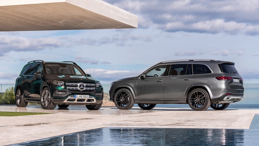 Mercedes GLS 2020 de frente y de espaldas