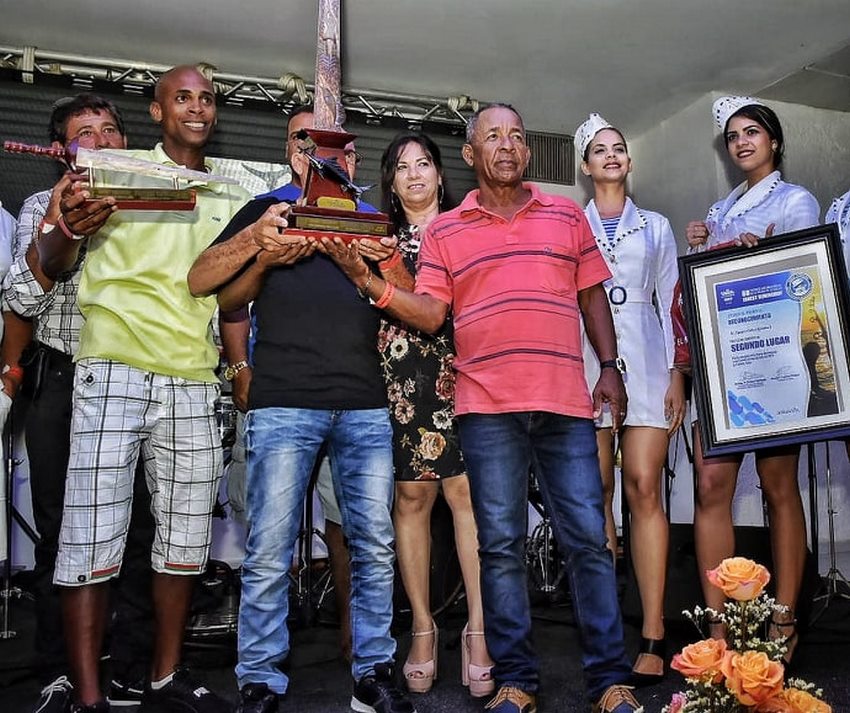 Segundo lugar de la Copa Hemingway del Torneo Internacional de la Pesca de la Aguja efectuado del 10 al 15 de junio