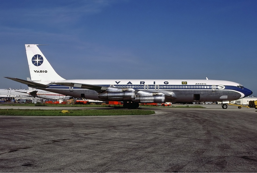 Fumar en los aviones está prohibido