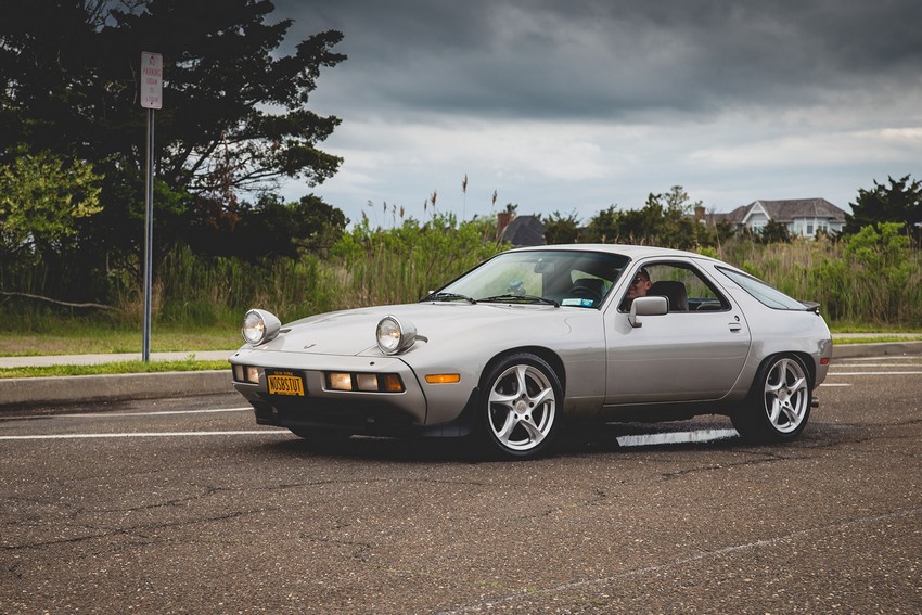 Frente del Porsche 928