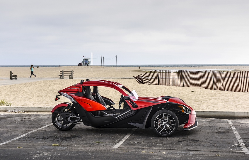 Polaris Slingshot vista lateral