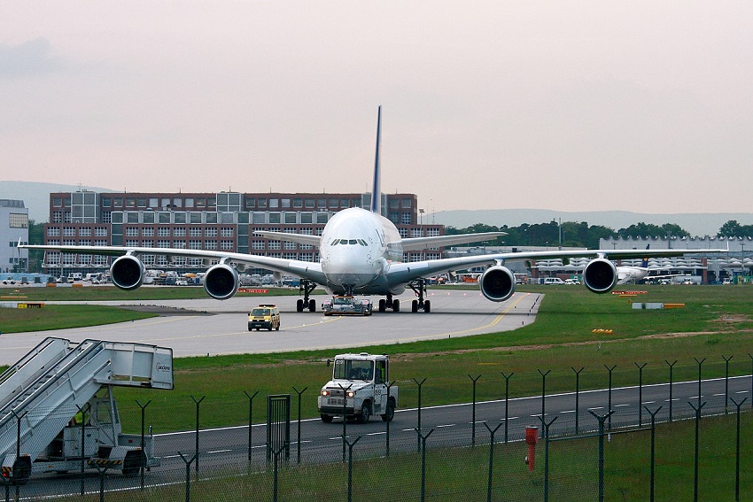 A-380 en la pista