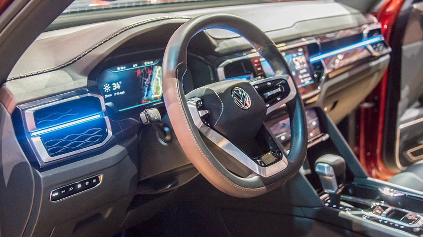 Interior del Volkswagen Atlas Tanoak