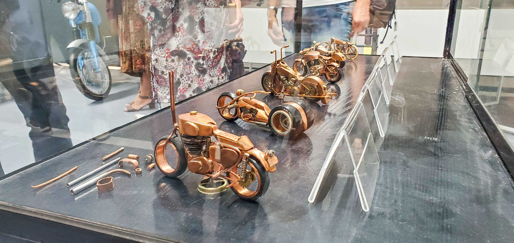 Motocicletas en cobre