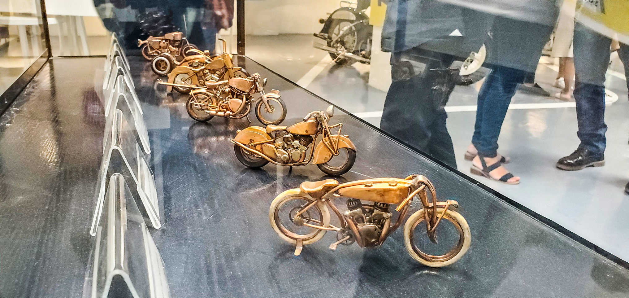 Motocicletas en cobre