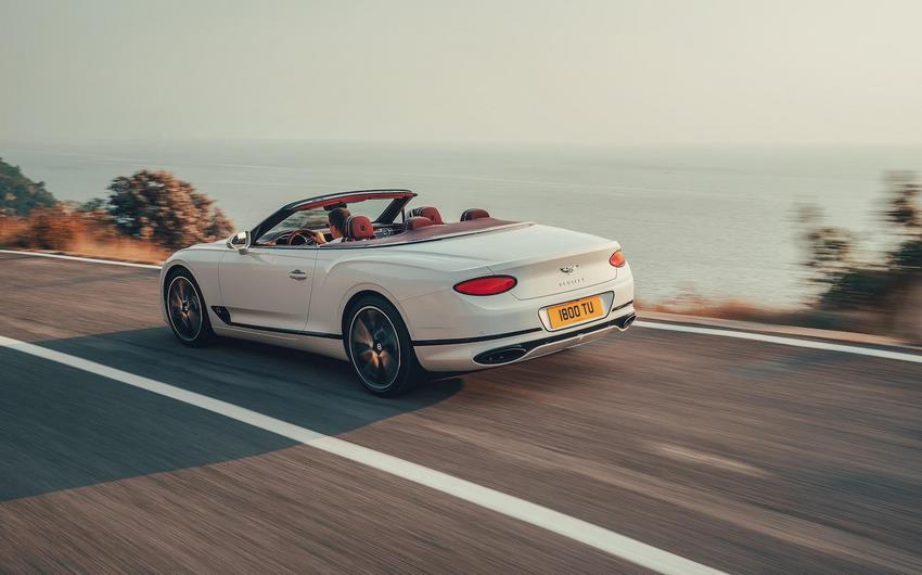 Parte trasera del Bentley Continental GT Convertible